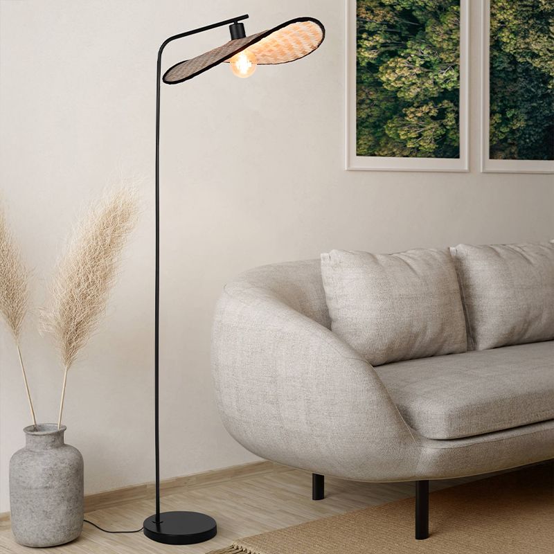 Dřevěná rustikální stojací lampa hnědá, Jillah, s vypínačem Dřevěná rustikální stojací lampa hnědá, Jillah, s vypínačem