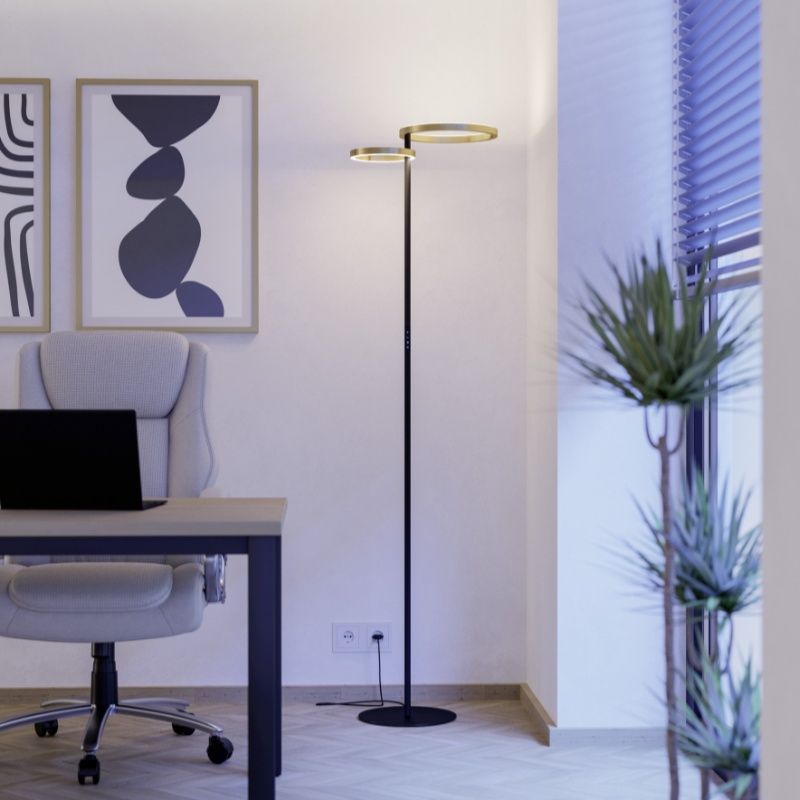 Plastová designová stojací lampa mosazná, Corwin, 16W, LED nastavitelný od teplé po studenou bílou, s dotykovým stmívačem
