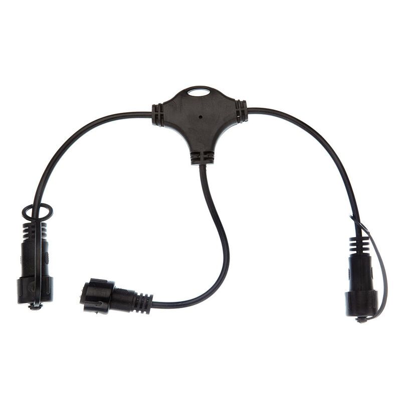 Černý T-rozdělovač