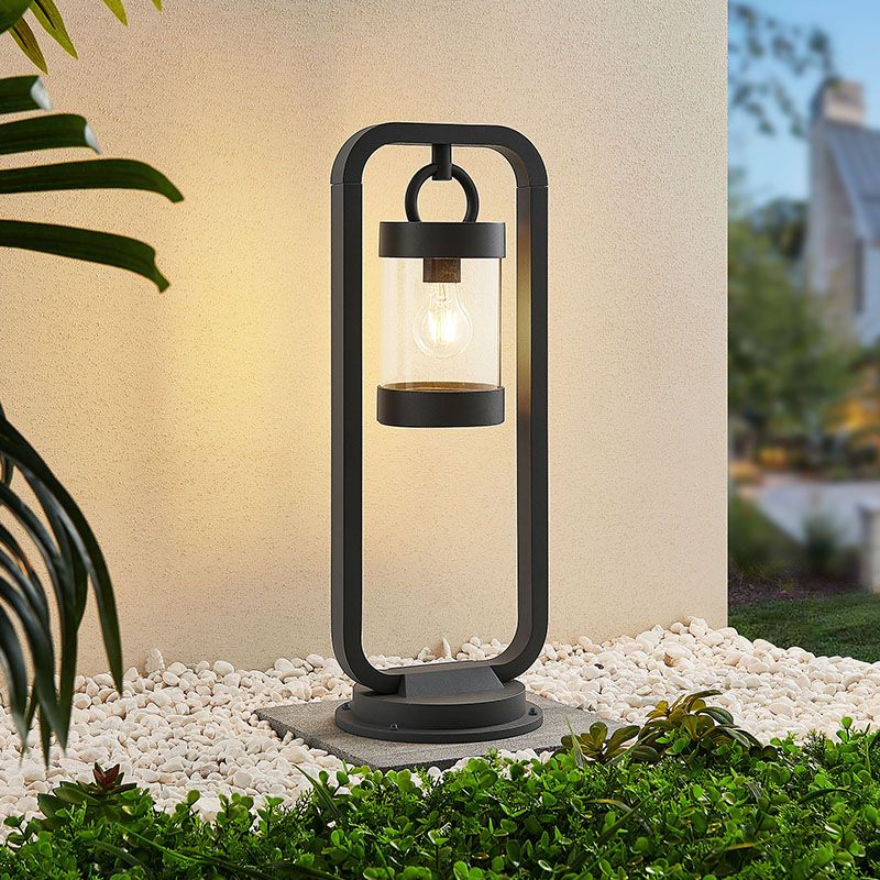 Antracitá venkovní lampa stojací se soumrakovým čidlem moderní, Sambesi, IP44 Antracitá venkovní lampa stojací se soumrakovým čidlem moderní, Sambesi, IP44