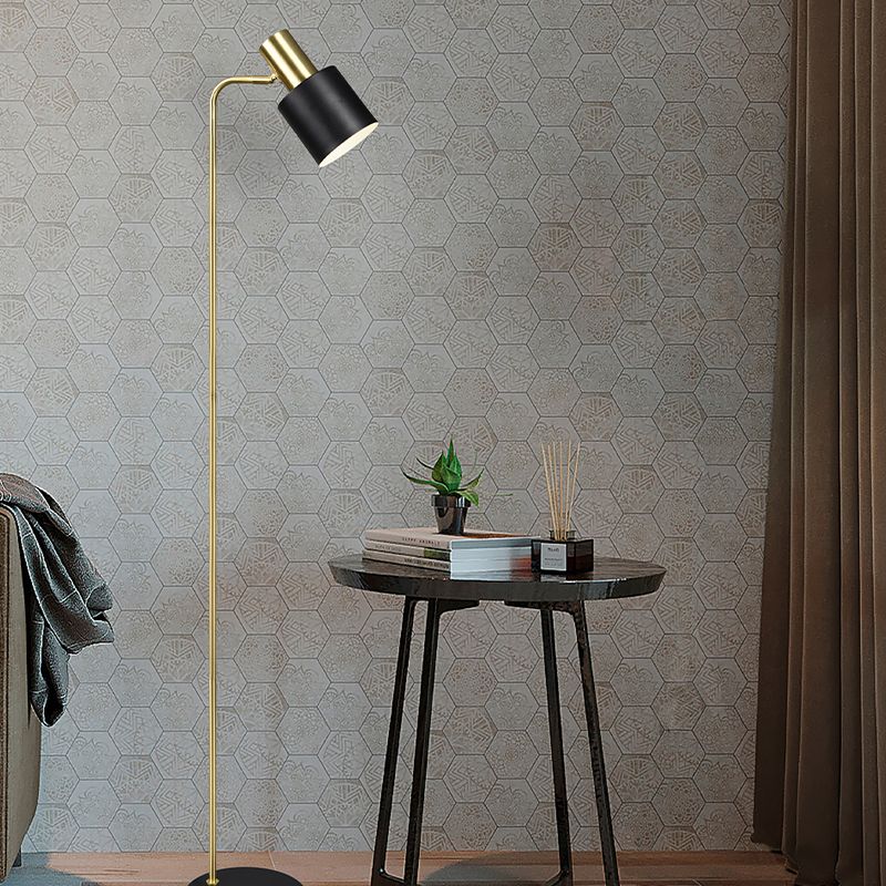 Černá stojací lampa kovová, Zoja, s vypínačem