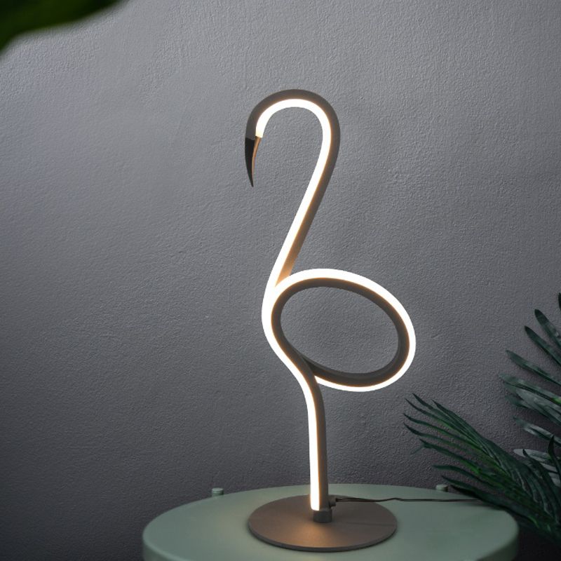 Černá stolní lampa designová, Puk, 6W, LED 3000 K, s vypínačem