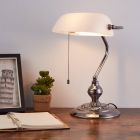 Ocelová klasická bankovní lampa niklová, Lugco, s tahovým vypínačem