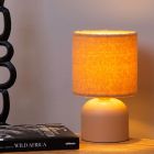 Žlutá stolní lampa vintage, Woolly, s vypínačem
