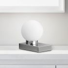Niklová stolní lampa moderní, Jullian, s vypínačem