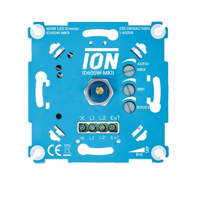 Vestavěný triakový stmívač LED 0,3-600 W