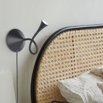 Černá stolní lampa moderní, Yelaisa, 3W, LED 3000 K, s vypínačem