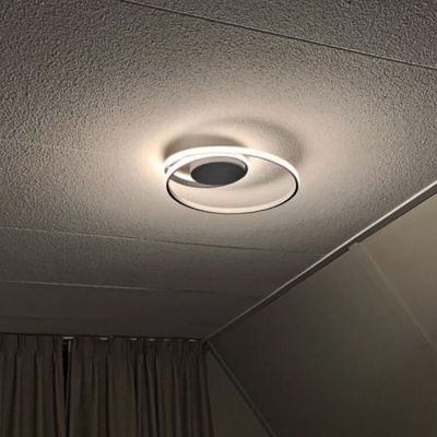 Bílé stropní světlo moderní, Sassandra, 22W, LED 3000 K, s 3stupňovým stmíváním